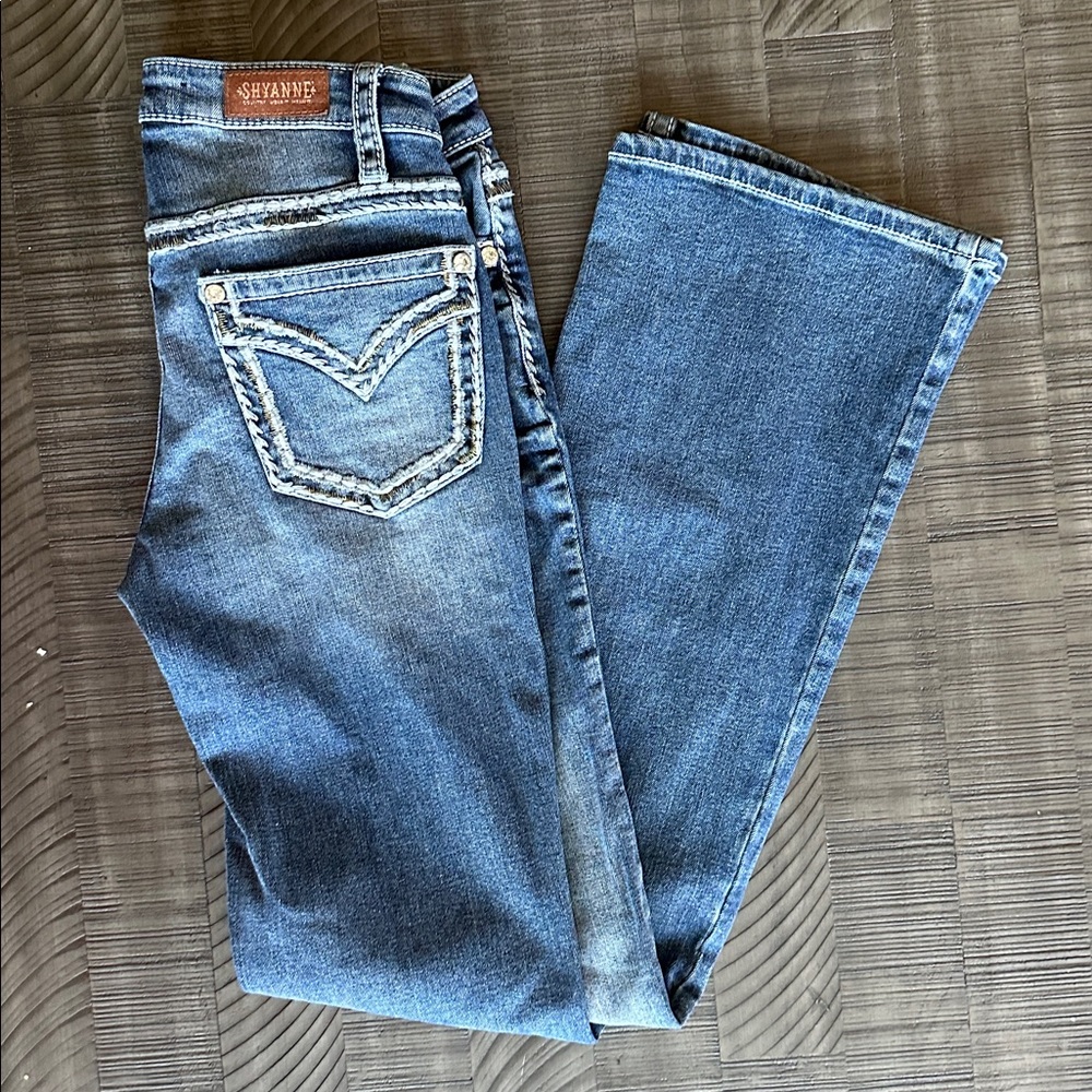 Shyanne Classic Blue Jeans